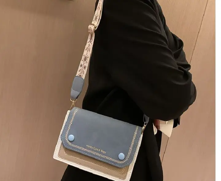 Women’s fadhion shoulder party bag A356 - Image 3